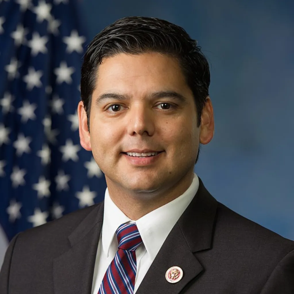 Foster to Famous: Raul Ruiz